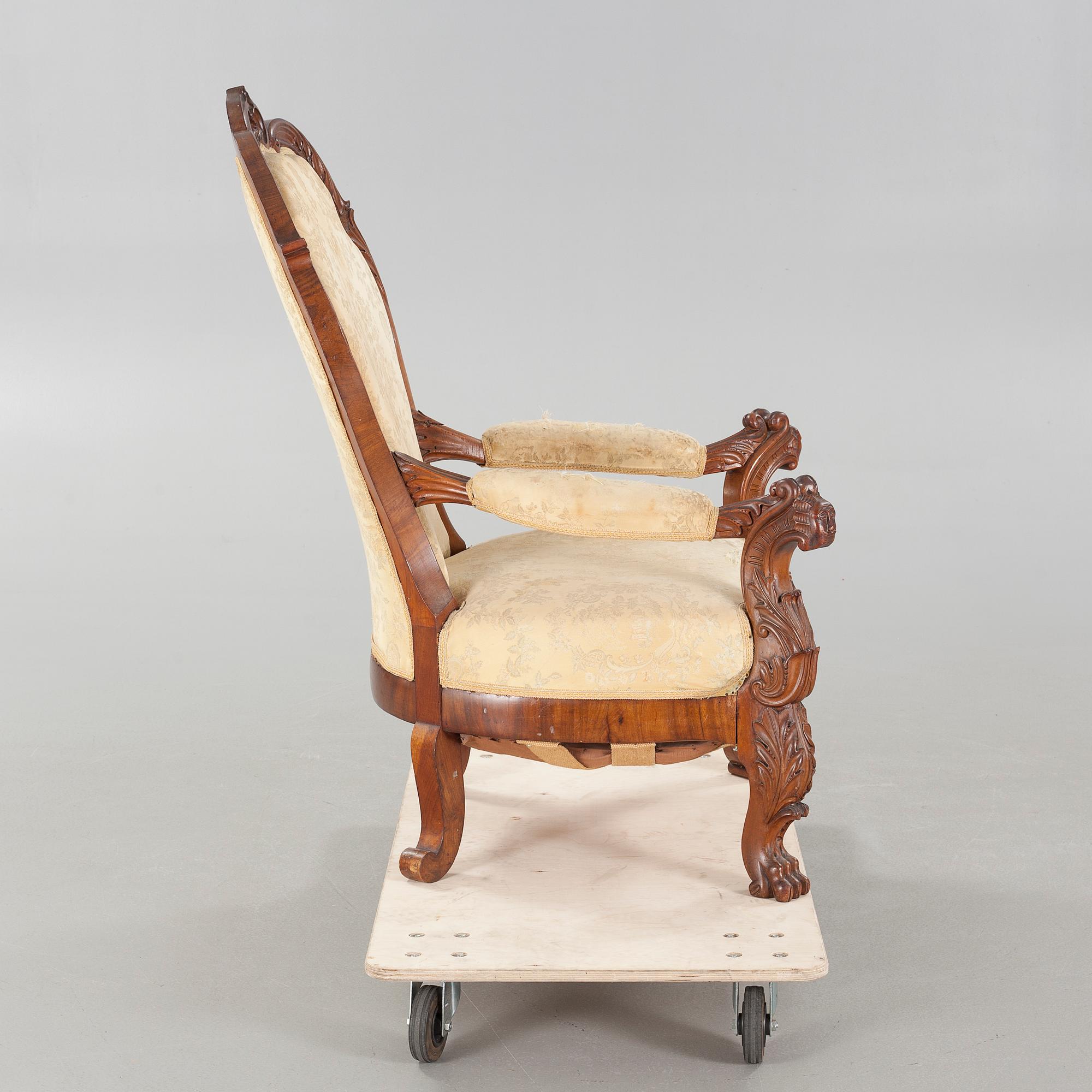 FÅTÖLJ, nyrokoko, sent 1800-tal.