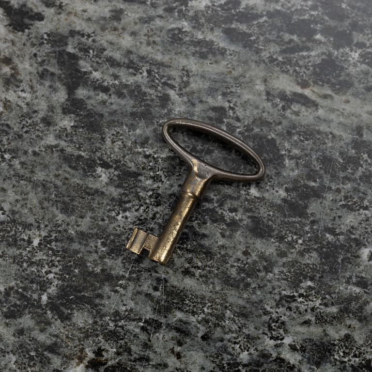 Chest of drawers, Gustavian style, 20th century.