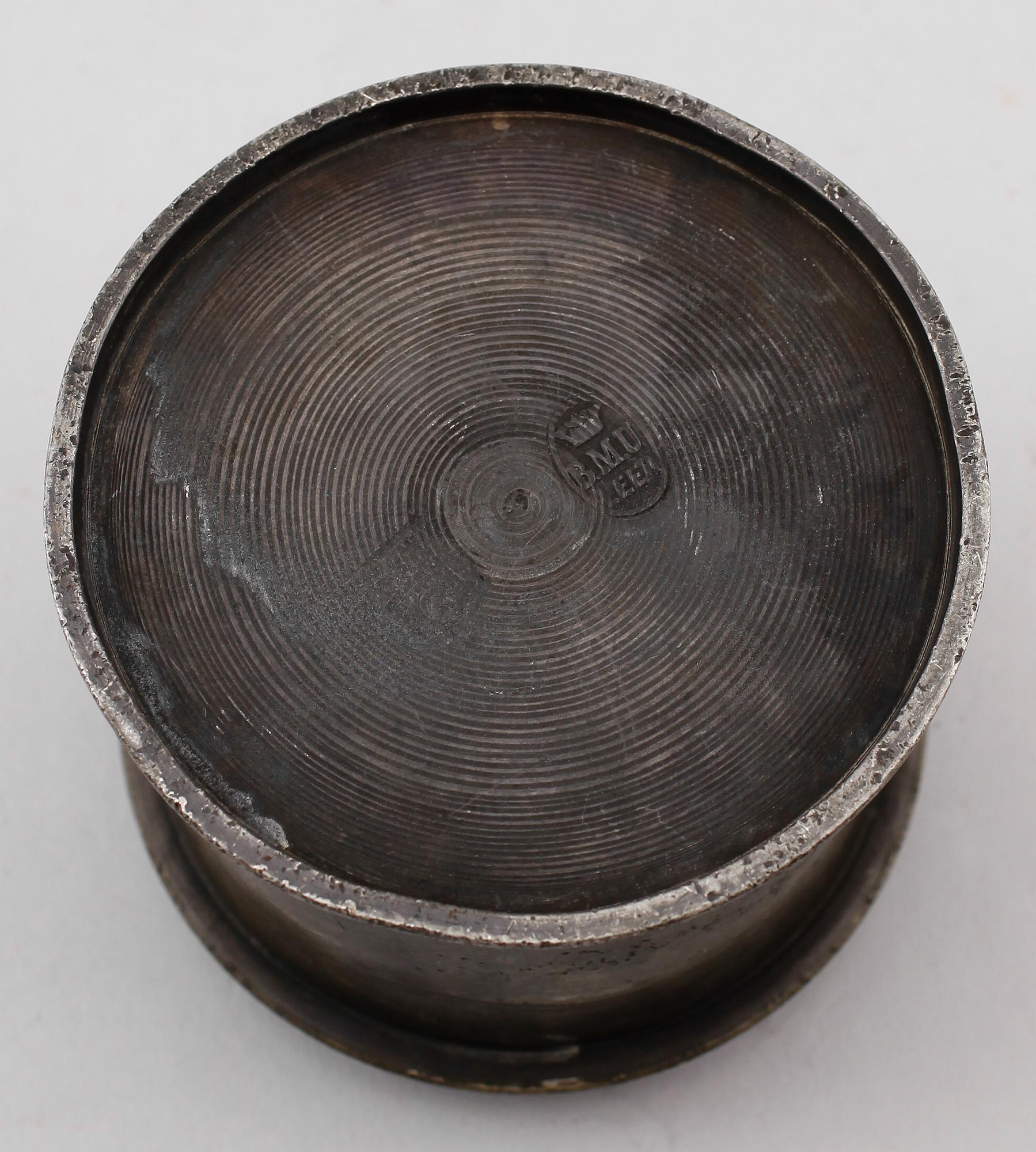 TOBAKSBURK, tenn, datering 1816.