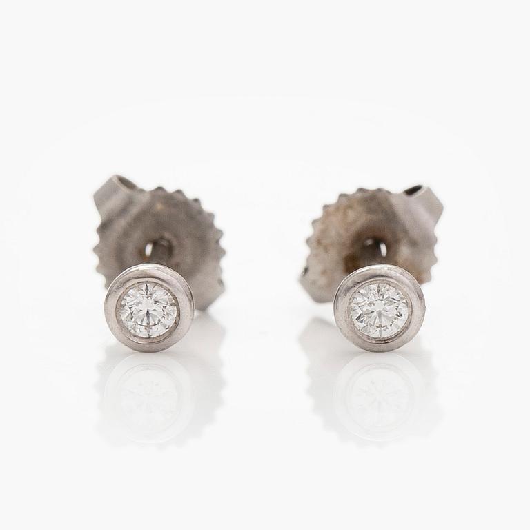 Tiffany & Co, Elsa Peretti, korvakorut, "Diamonds by The Yard", platinaa ja briljanttihiottuja timantteja.