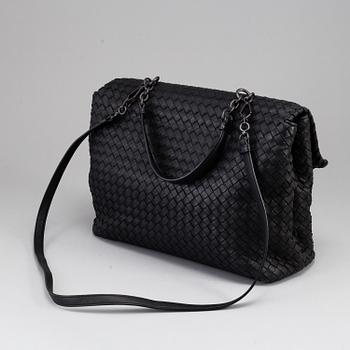 BOTTEGA VENETA, black letaher bag.