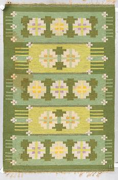 INGEGERD SILOW, A carpet, flat weave, ca 204 x 135,5-137 cm, signed IS.