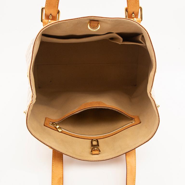 Louis Vuitton, bag "Hampstead PM".