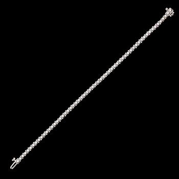 ARMBAND, 14 k vitguld, briljantslipade diamanter tot 1.89 ct.