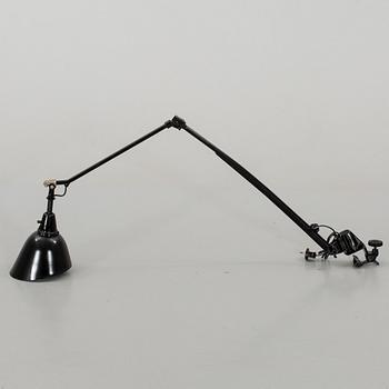 A Curt Fischer 114 "Midgard" desk lamp, Industiewerke Auma, Germany 1920-22.