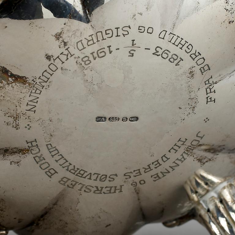 TESERVIS, 3 delar, silver, David Andersen, Christiania, Norge, 1888-1925. Total vikt ca 1150 gram.