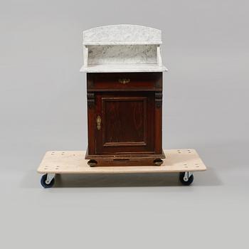 LAVOAR, nyrenässans, 1800-talets andra hälft.