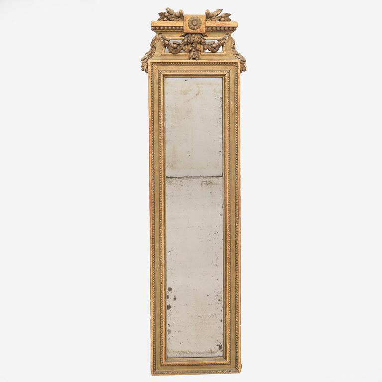 Mirror, Late Gustavian, first half of the 19th century.