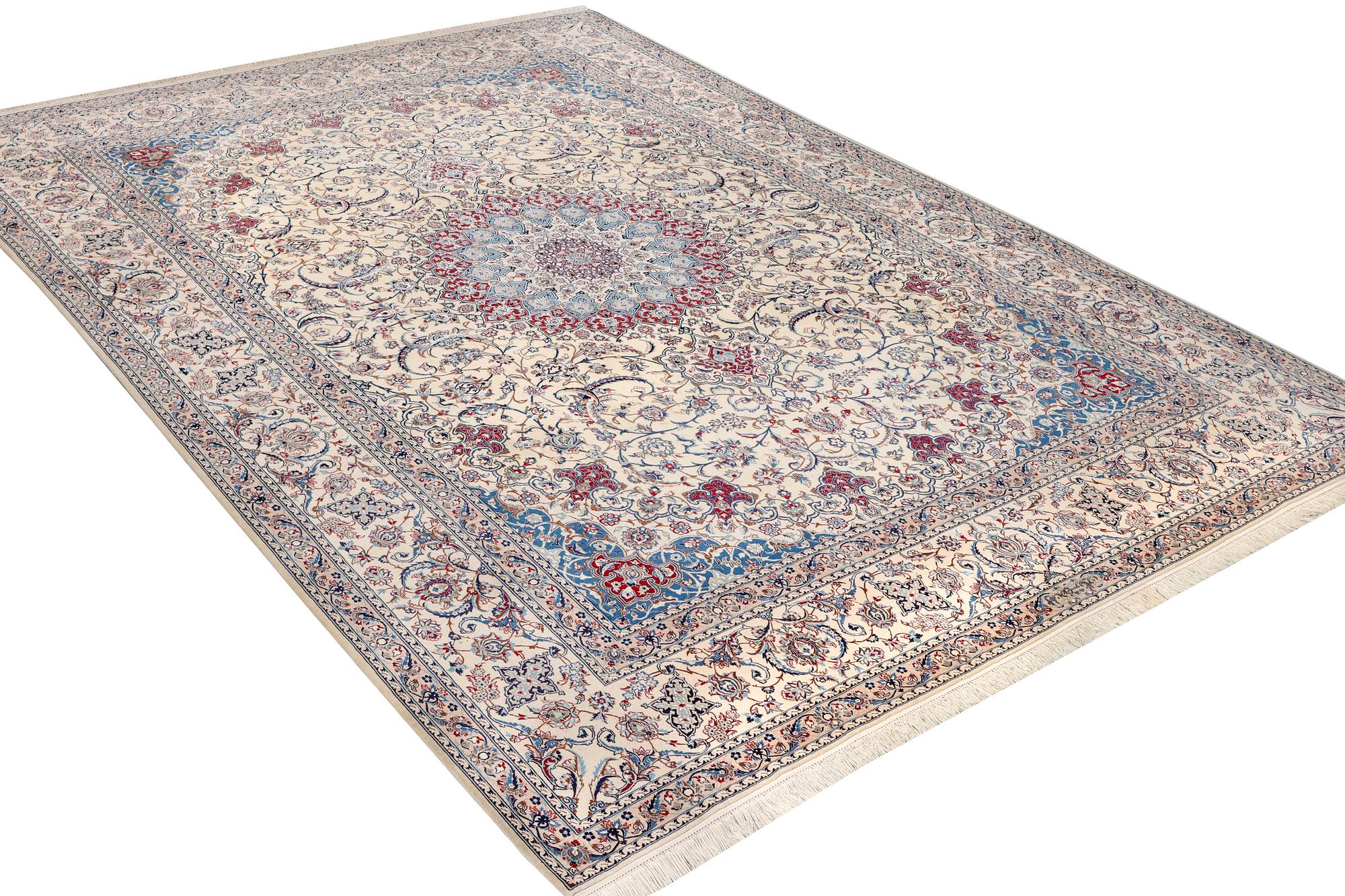 Matta, Nain, part silk, 6 laa, ca. 363 x 249 cm.