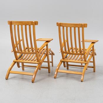 Two beech lounge chairs, Brogrens/Stockamöllan, later part of the 20th Century.