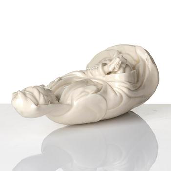 A blanc de chine figure of Guanyin, Qing dynasty. 19th century.