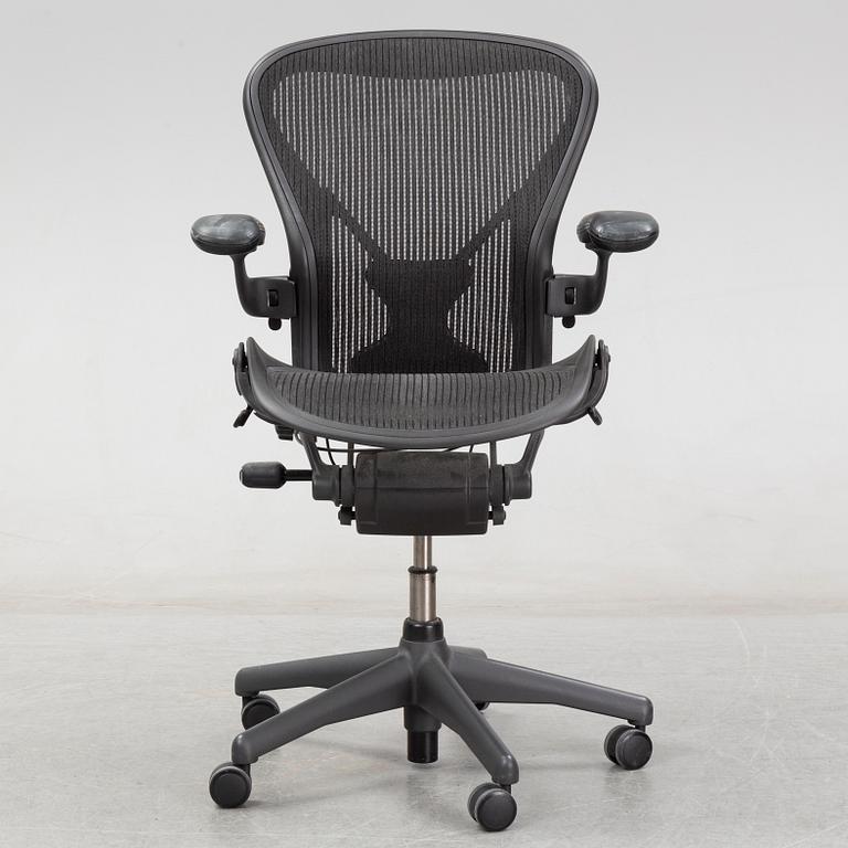 Don Chadwick/Bill Stumpf, deskchair  "Aeron", Herman Miller.