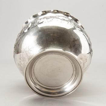 K Andersson, Champagnekylare , silver, Stockholm 1917.