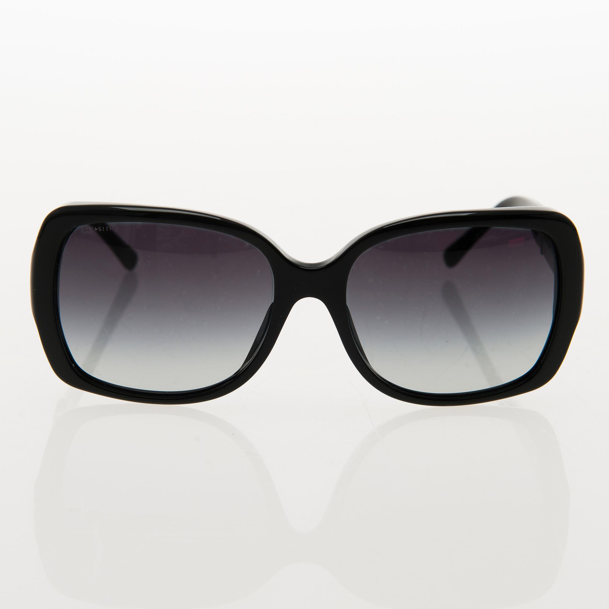 BURBERRY SOLGLASOGON MODELL B 4160. Bukowskis