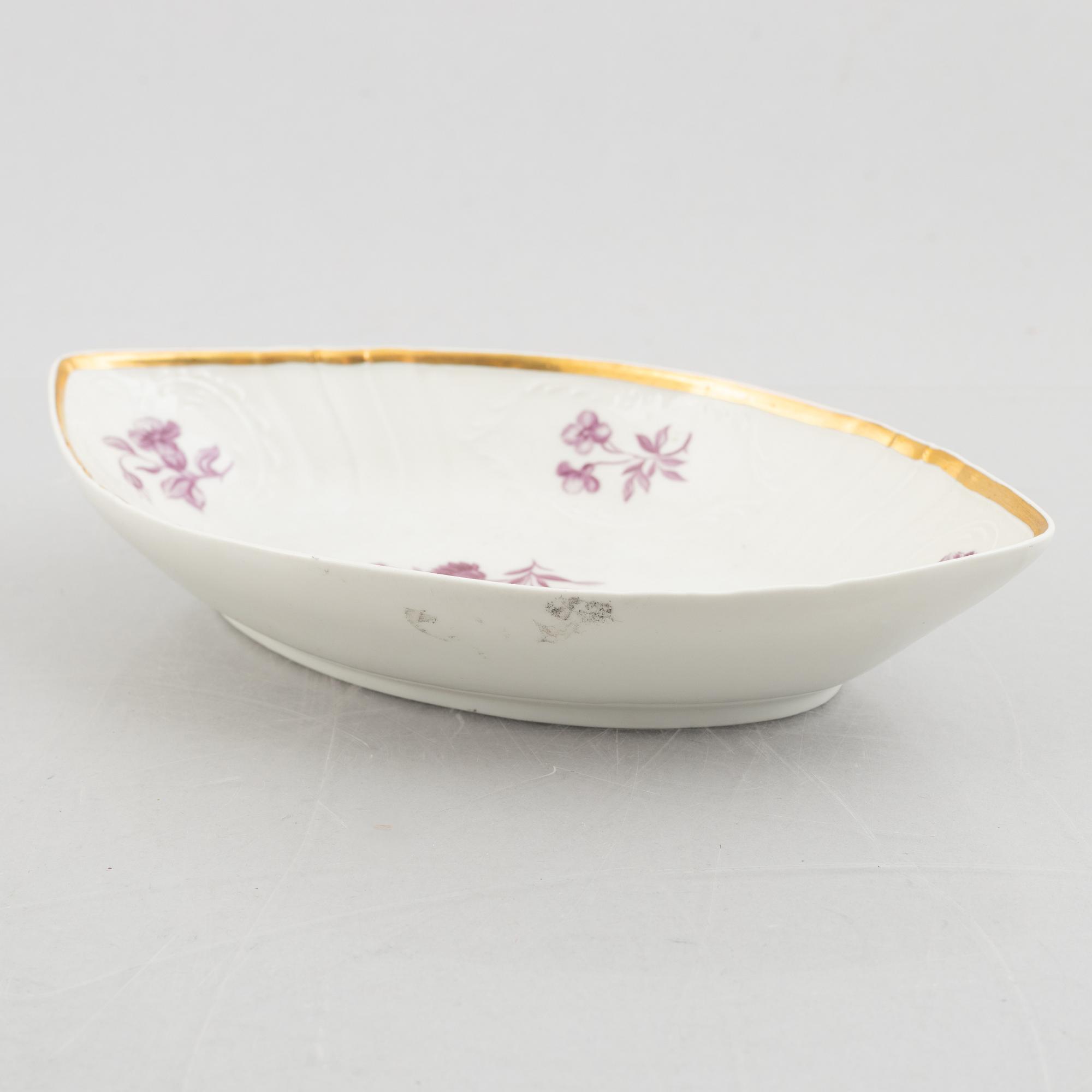 A 61-piece porcelain dinner service, Royal Copenhagen, Denmark, early 20th century.