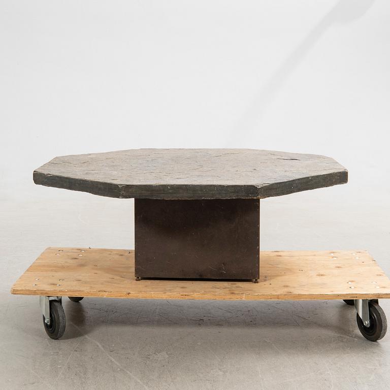 Coffee table, 21st century.