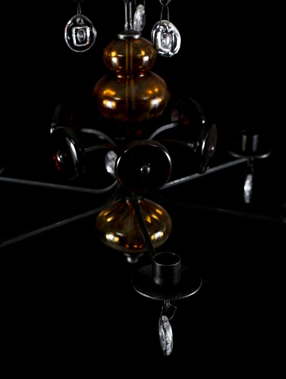 LJUSKRONA, Erik Höglund, 1900-talets andra hälft. Höjd 40 cm exkl krokar.