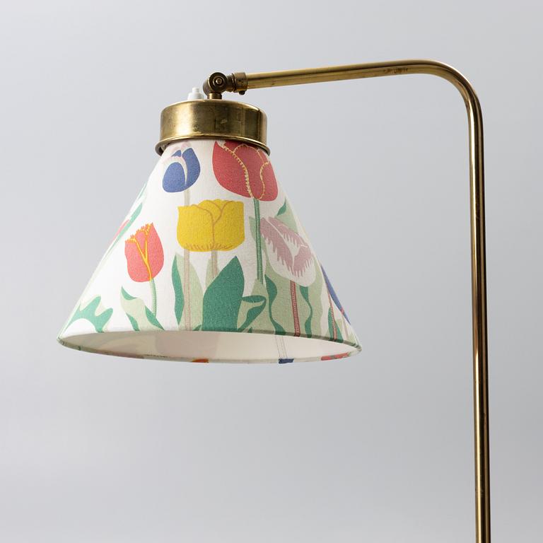 Josef Frank, golvlampa, modell 1842, Firma Svenskt Tenn.
