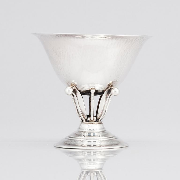 Johan Rohde, a sterling silver footed bowl, Georg Jensen, Copenhagen 1933-44, design nr 17A.