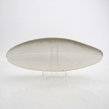 Tapio Wirkkala, skålfat  ”Sulka” (fjäder) iittala 58 (?).