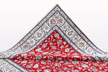 Matta, Nain, part silk, 9 LAA, ca 384 x 296 cm.