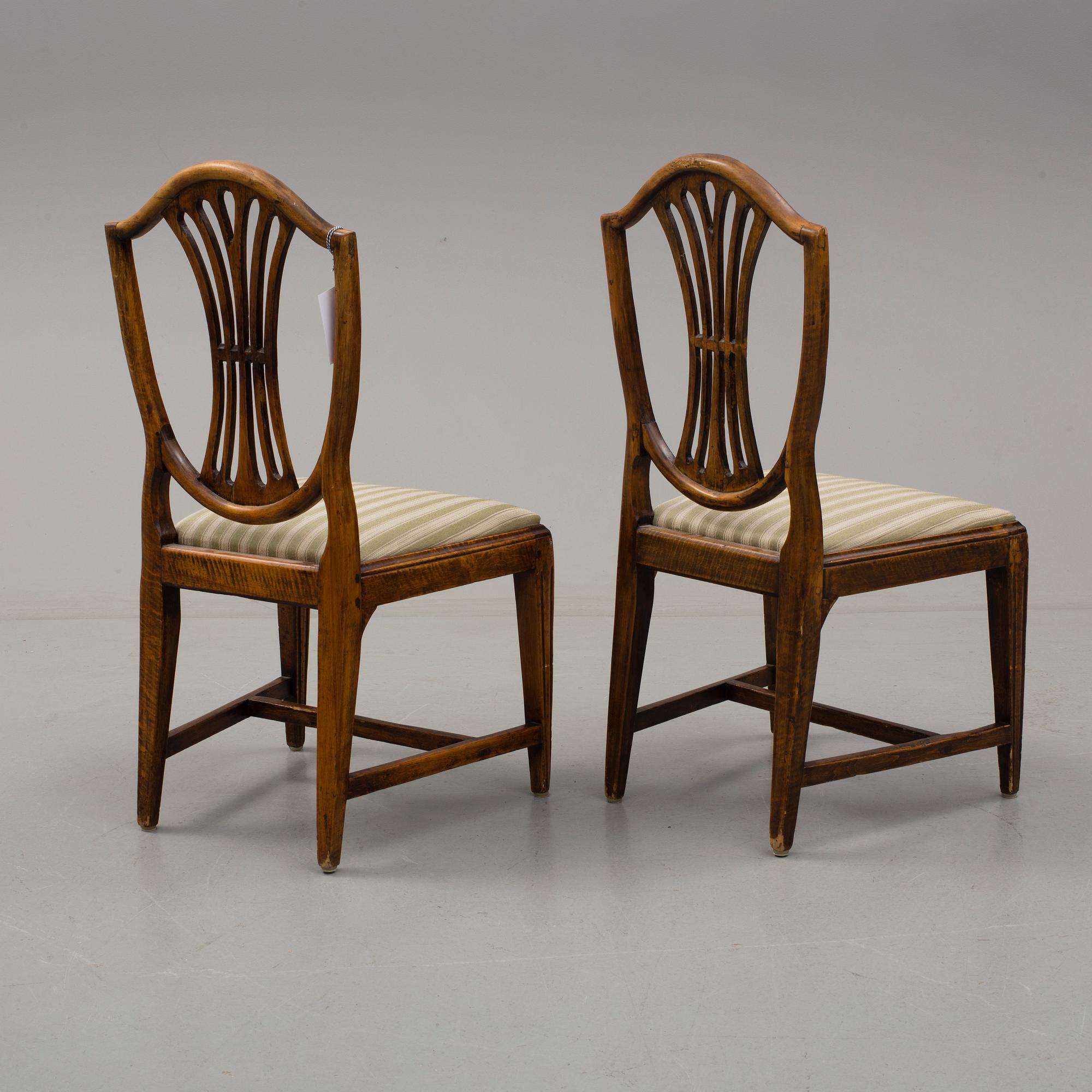 STOLAR, ett par, gustavianska, 1700-tal.