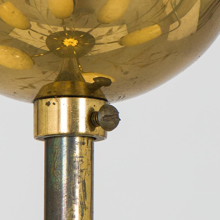 Paavo Tynell, taklampa, 9029/6, Taito 1900-talets mitt.