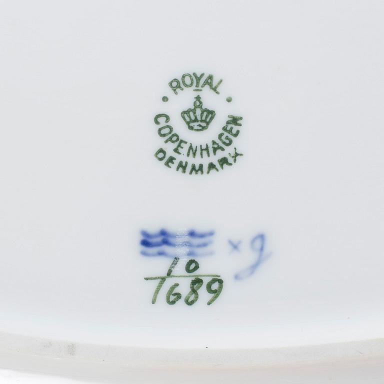 MATSERVIS, 116 delar, porslin, "Blå blomst", Royal Copenhagen.