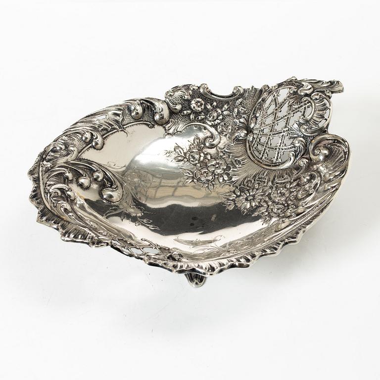 Gallerskål, silver, rokokostil, sekelskiftet 1900, Austria-Hungary.