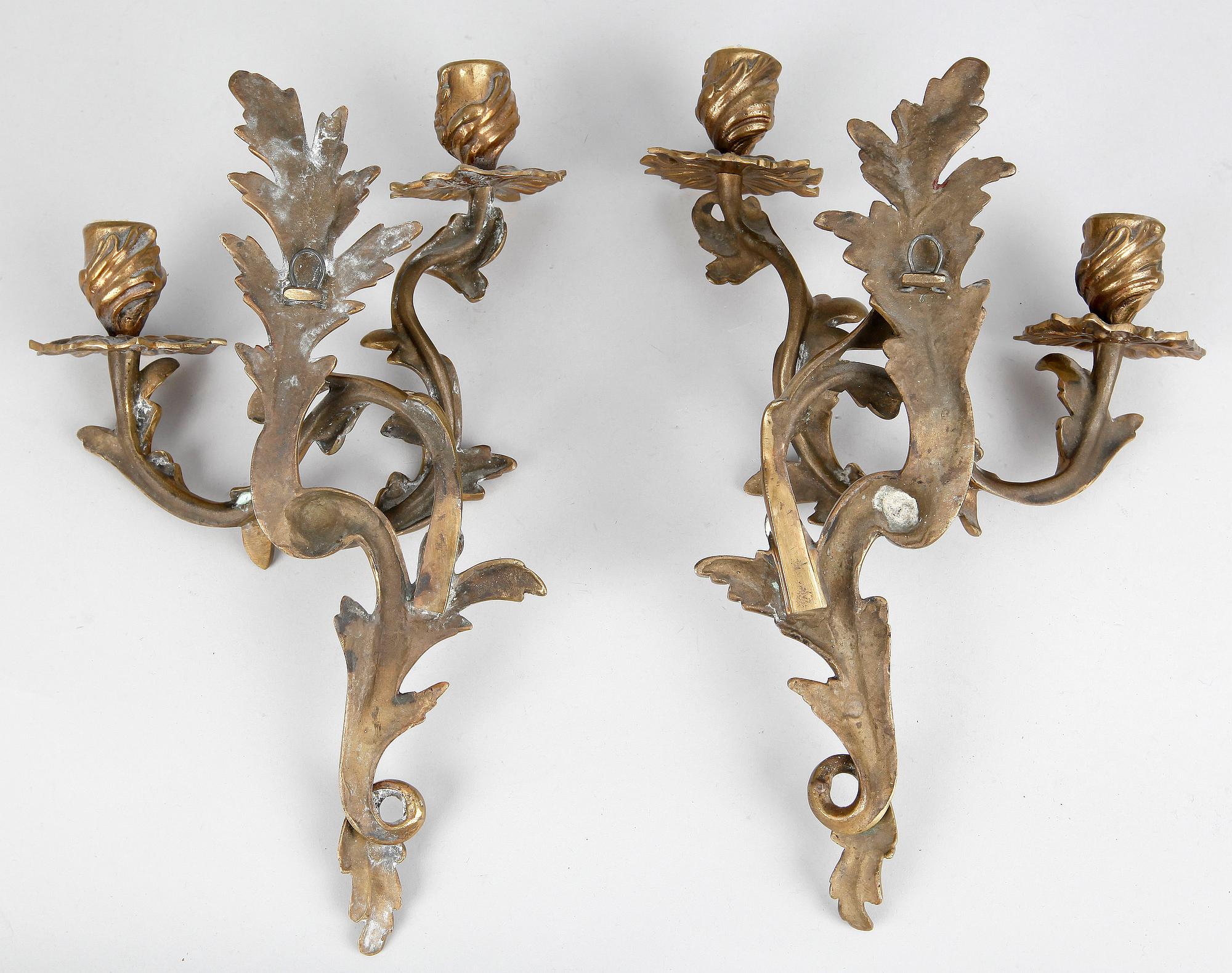 VÄGGAPPLICKER, ett par, mässing, 1800-tal.