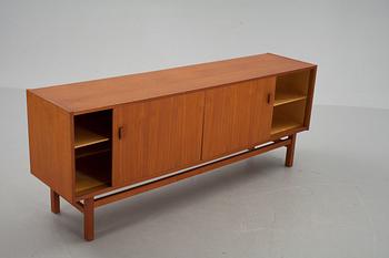 SIDEBOARD, "Arild", Nils Jonsson, Troeds, 1900-talets andra hälft.