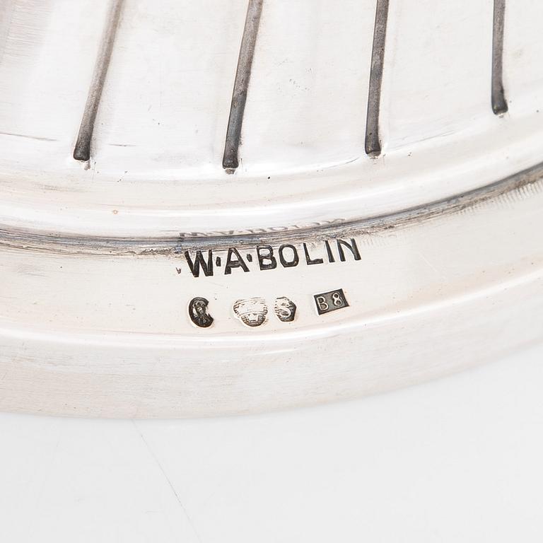 W.A. Bolin, skål på fot, silver, Stockholm 1928.