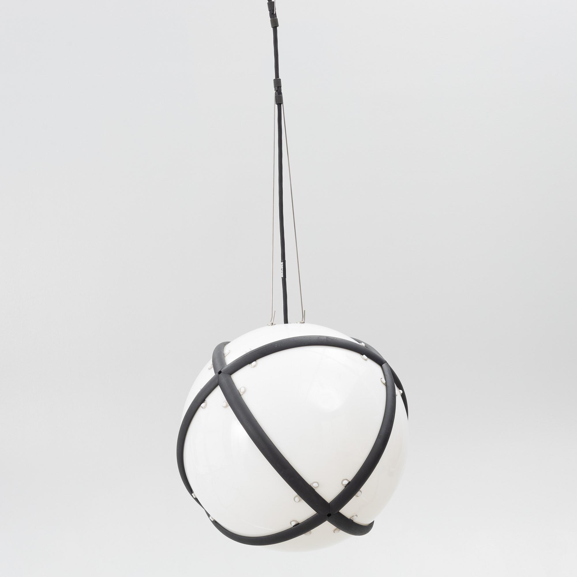 Lars Englund, taklampa, "Skelder", Skelder AB, efter 1993-94.