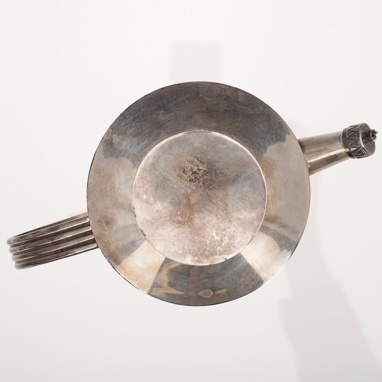 KANNA, silver, Hopeatehdas, Helsingfors 1955. Tot. vikt 452 g.