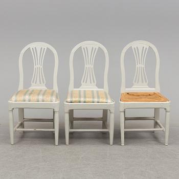 A set of three chairs from around year 1800.