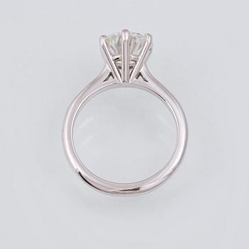 RING, 18K vitguld med briljantslipad diamant ca 2.50 ct. Vikt 5,5 gram.