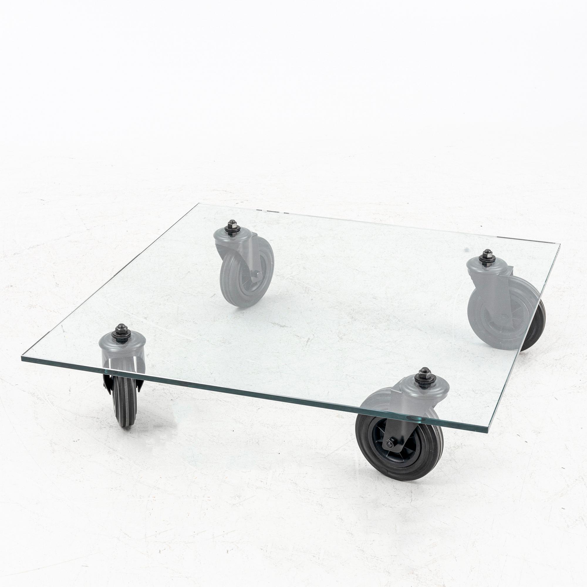 Gae Aulenti, Coffee table, "Table with Wheels", Fontana Arte, Italy late 20th century/21st century.