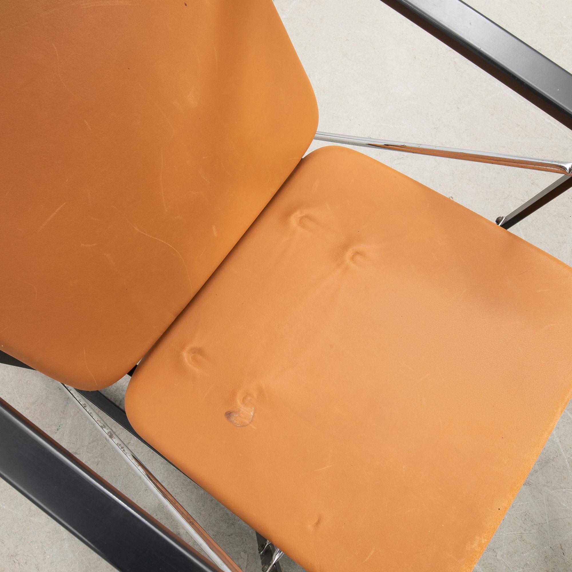 Yrjö Kukkapuro, Armchair with footstool "A500 lounge chair" for Avarte Finland, late 20th century.