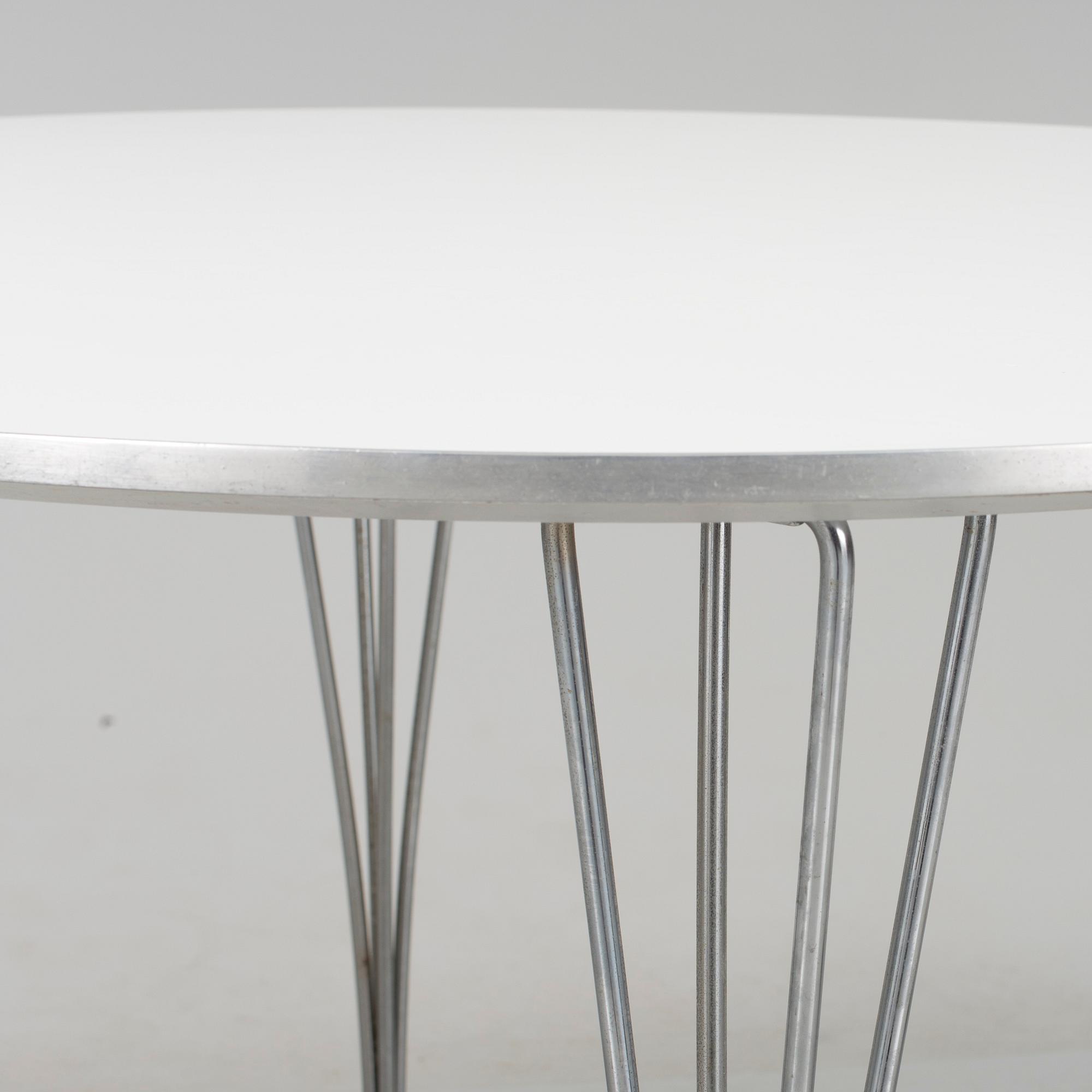 BRUNO MATHSSON, bord, "Supercirkel", Fritz Hansen, 1980.