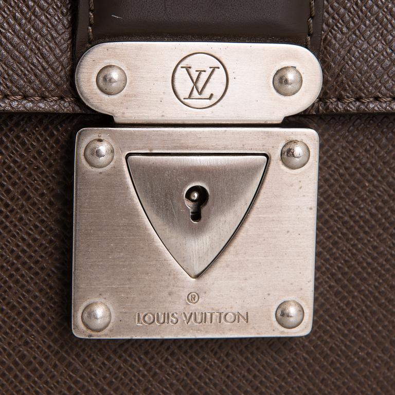 Louis Vuitton, Taiga Leather 'Neo Robusto' Briefcase.