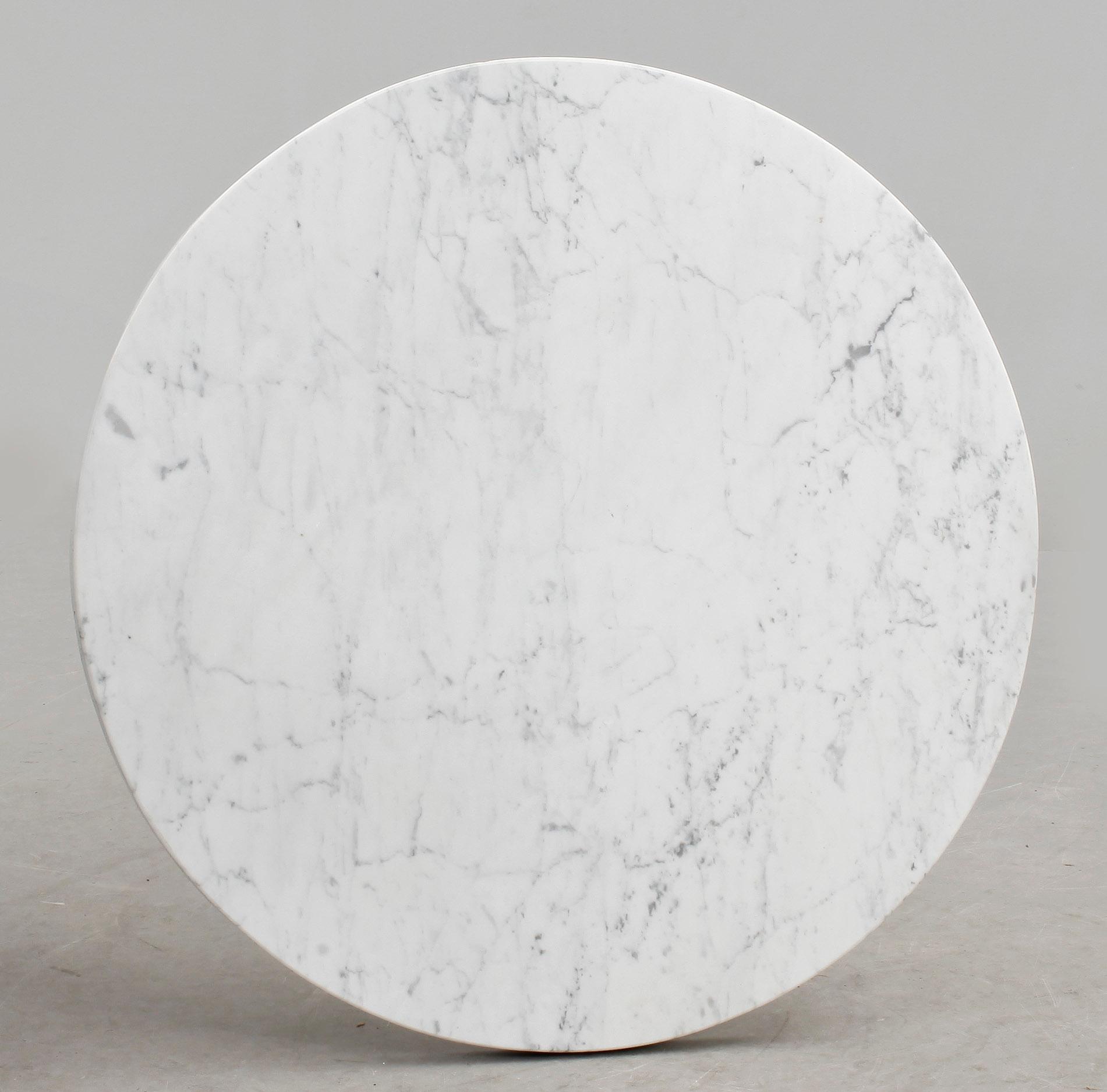 BORDSSKIVA, marmor, 1900-tal.