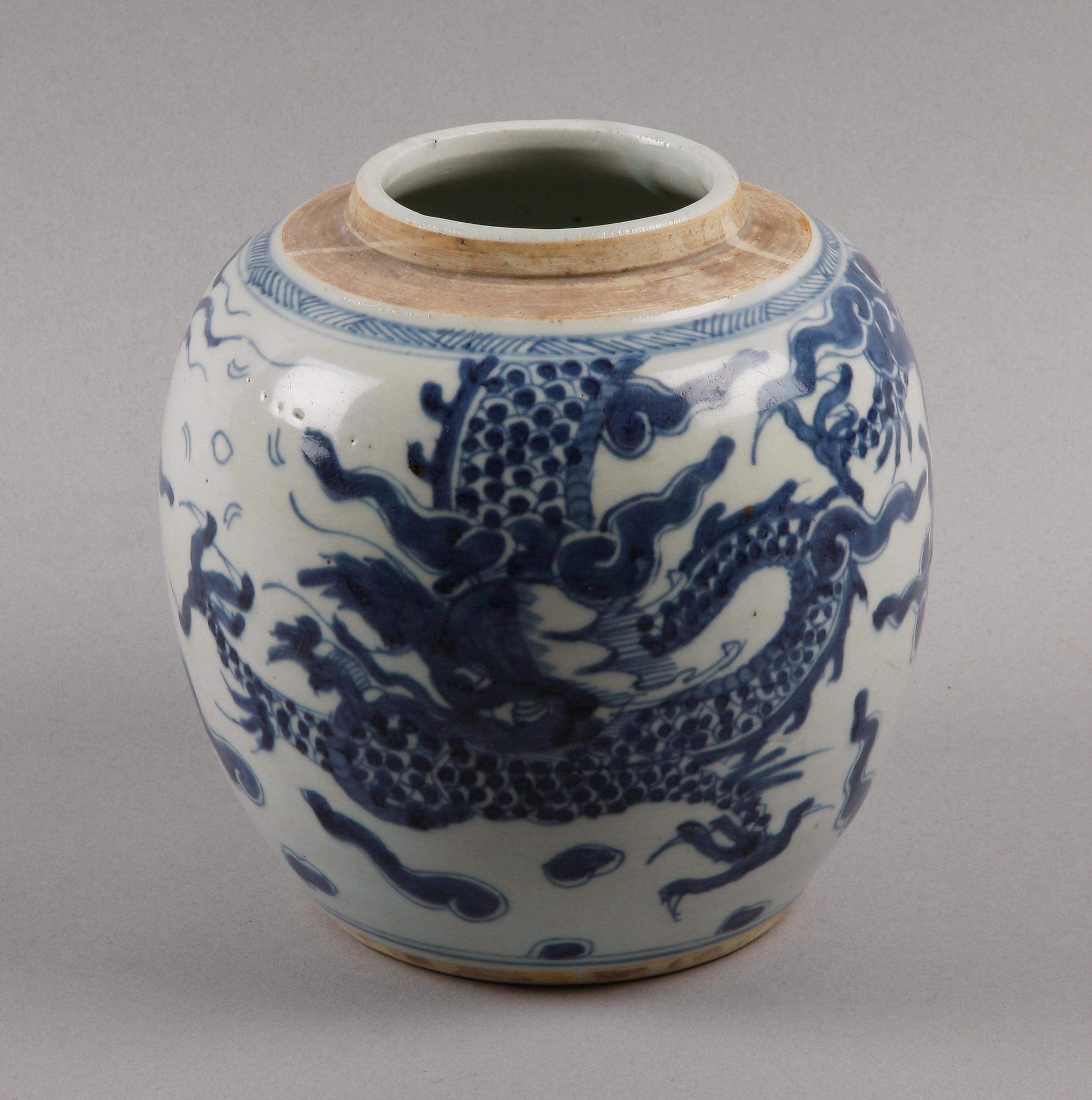 BOJAN, porslin, Kina, 1800-tal.