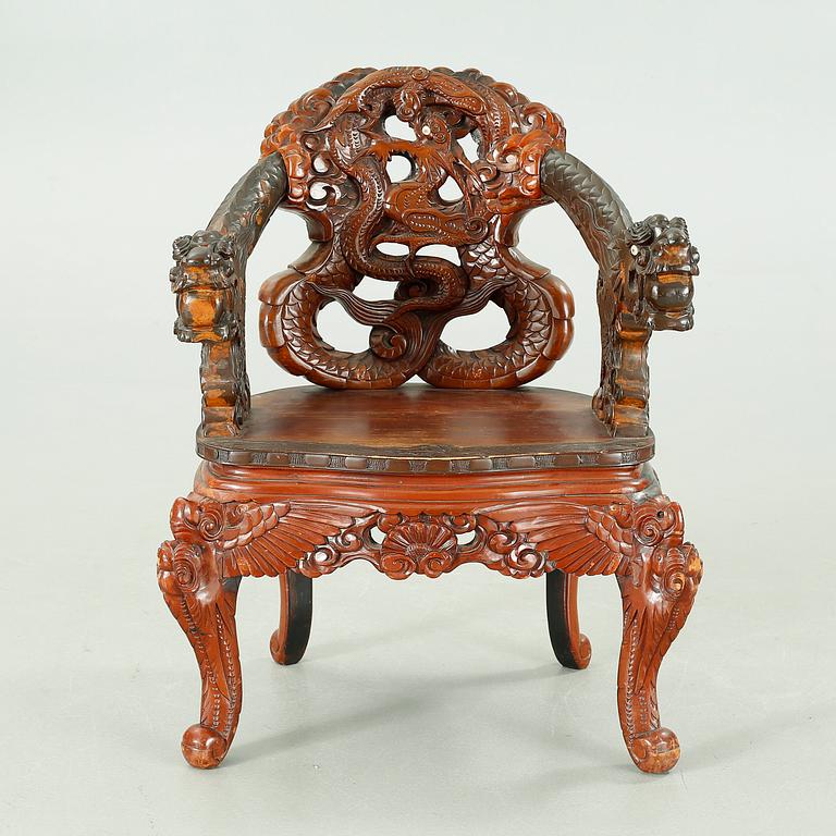 A Japanse arm chair, 20th Century.
