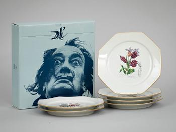 PRYDNADSTALLRIKAR, 12 st, porslin, Salvador Dali för Royal Copenhagen, 1981.