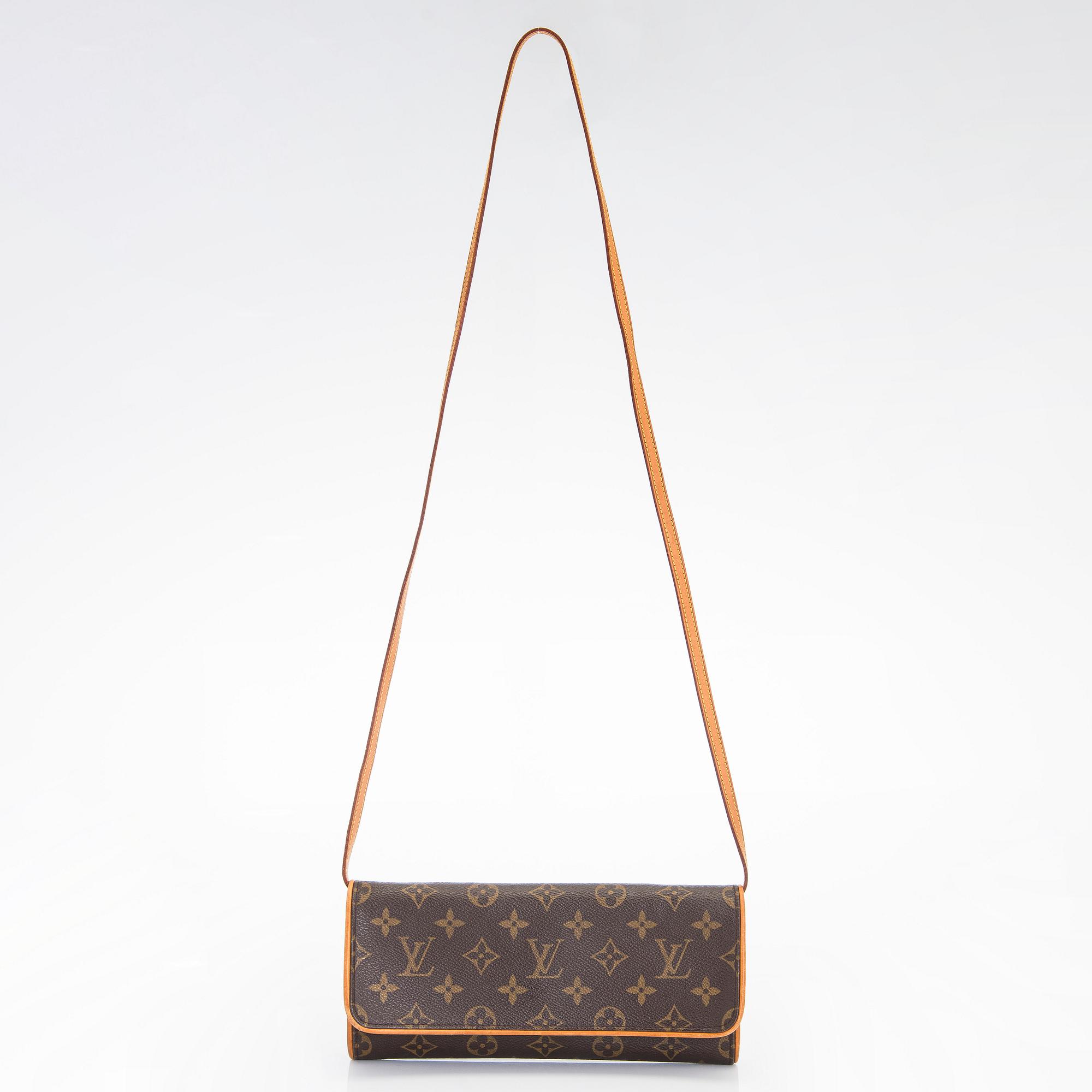 Louis Vuitton, väska, "Pochette Twin GM".