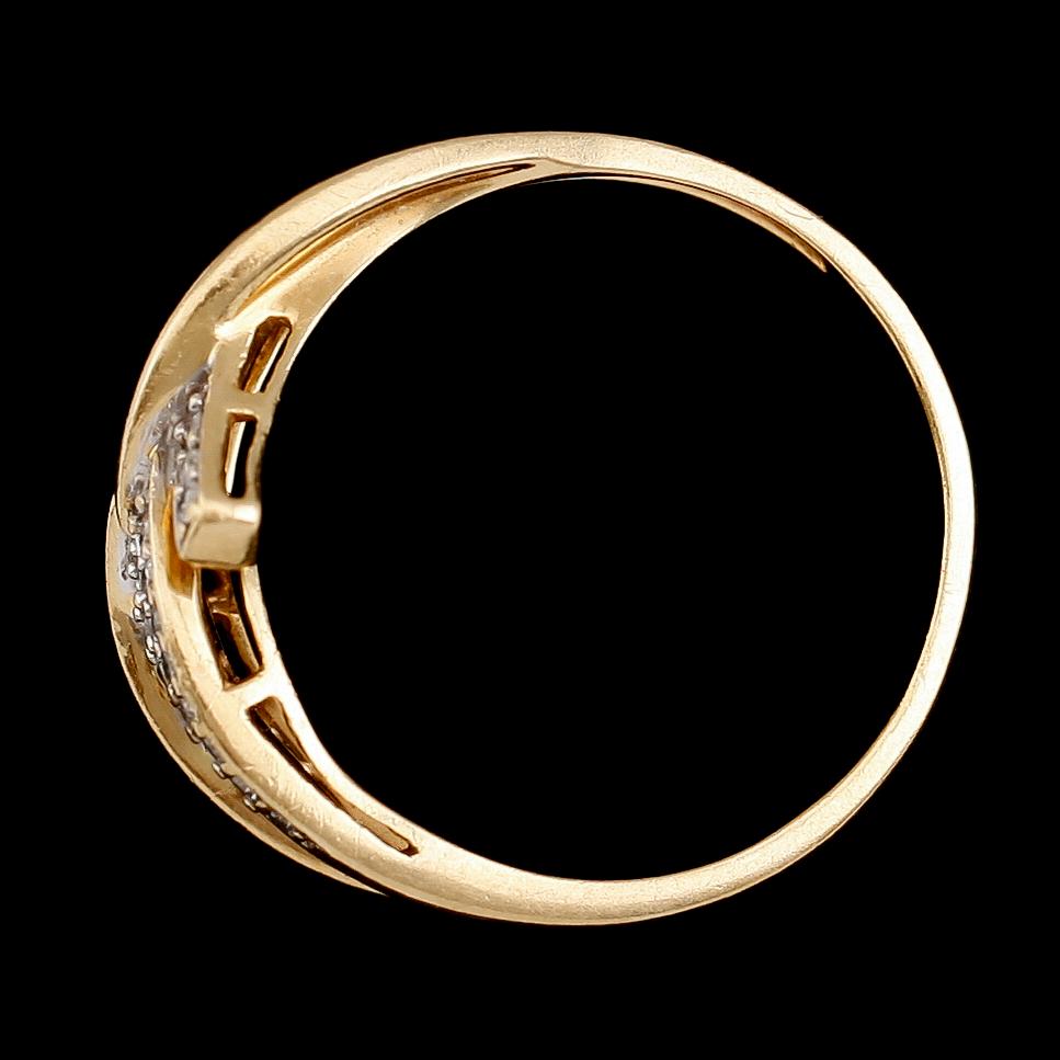 RING, 18 k guld och diamanter. Vikt ca 4,5 g.