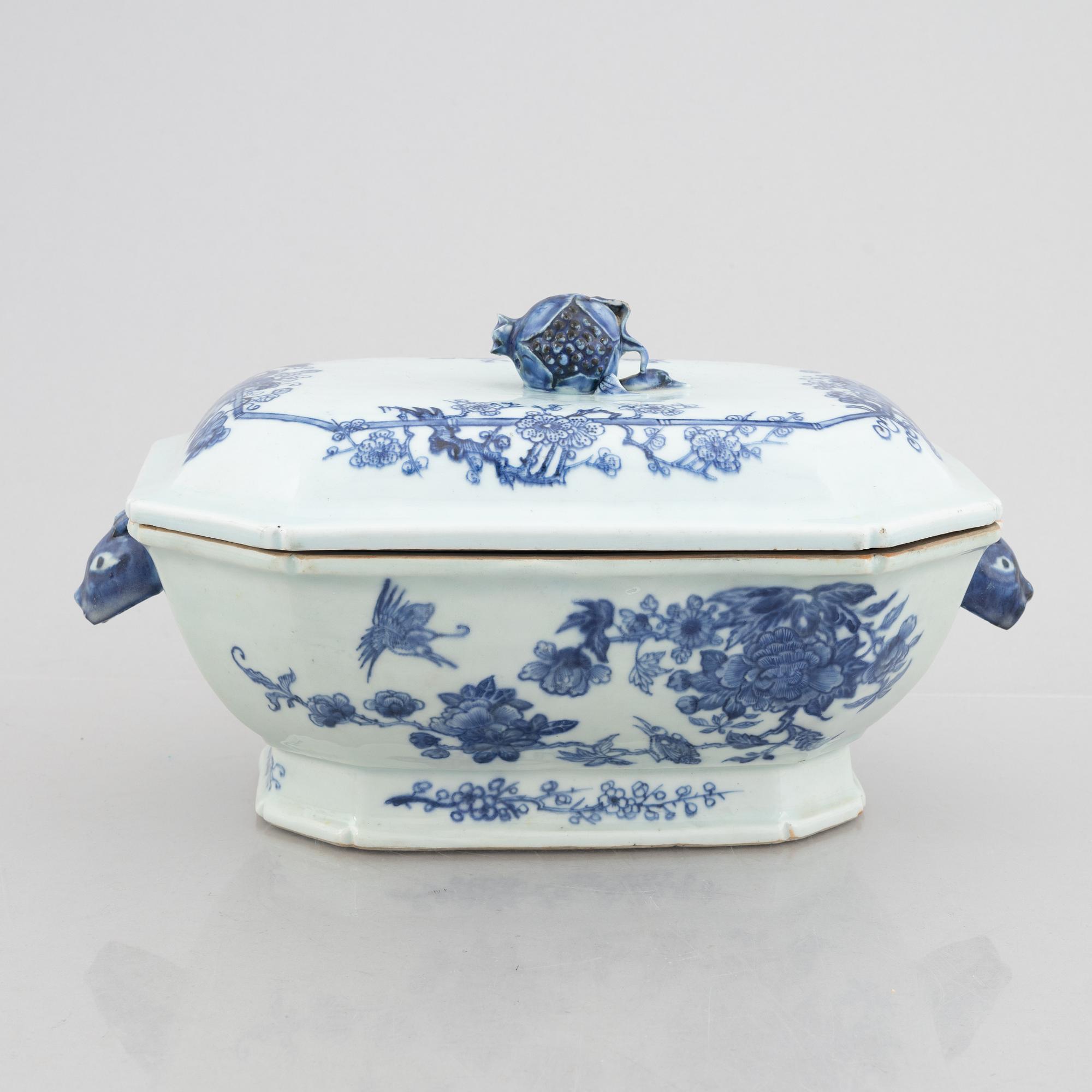 Terrin med lock, exportporslin, Kina, Qianlong (1736-96).