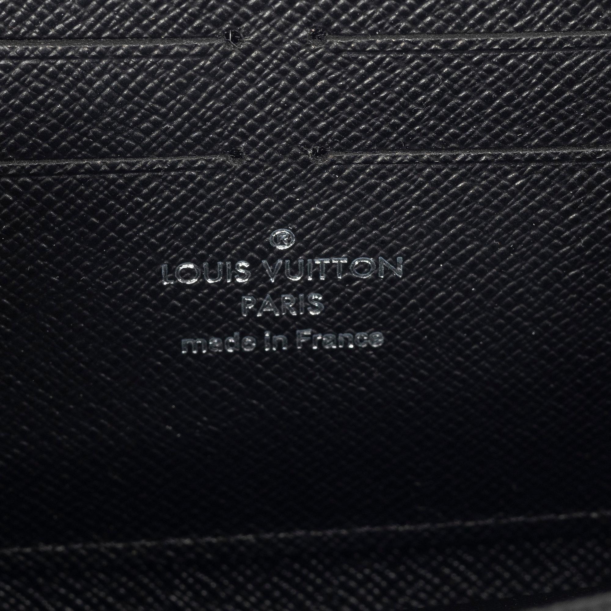 Louis Vuitton, wallet, "Epi Azteque Zippy Wallet", 2015.
