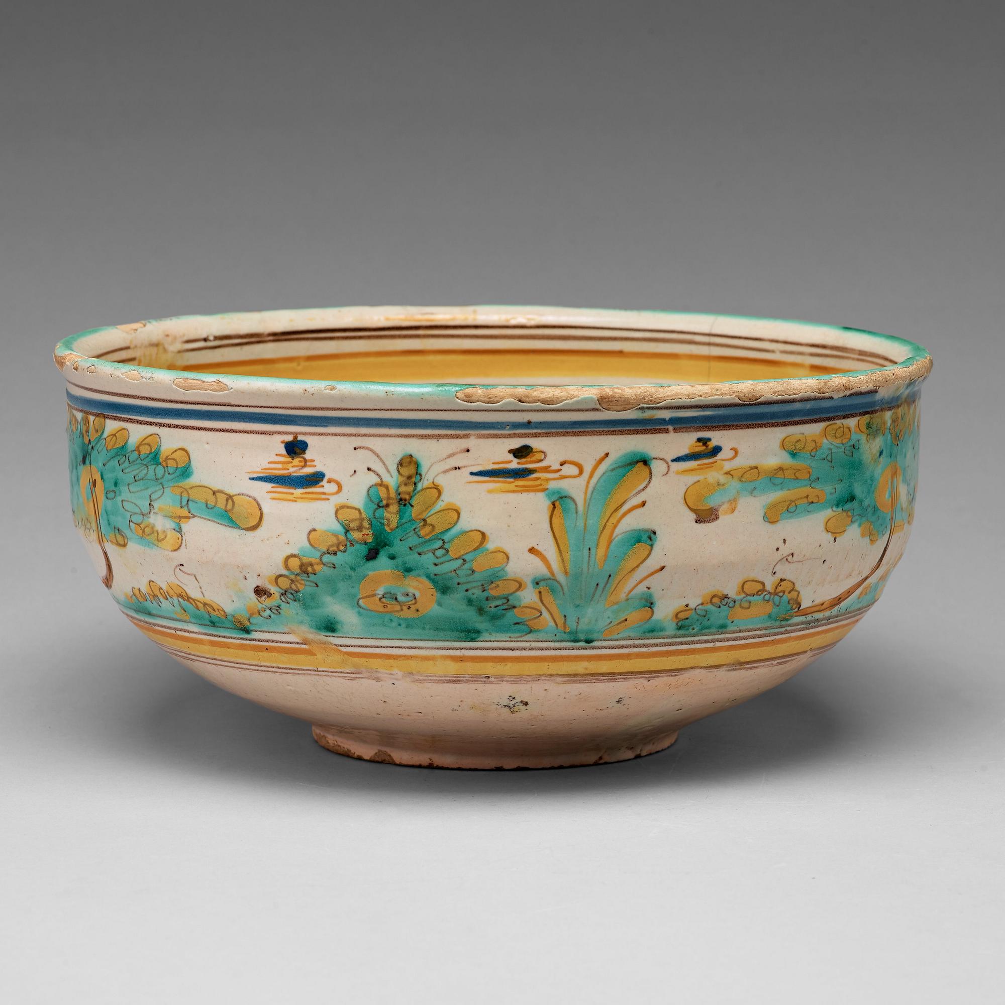 An Italian or Spanish faiance bowl, 18th Century.