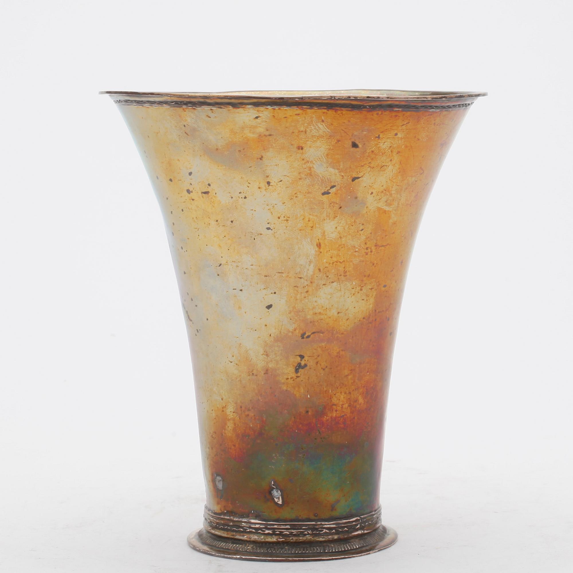 BÄGARE, silver, ej stämplad, sannolikt 1700-tal. Vikt ca 175 gram.